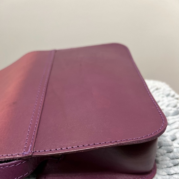 NWOT Edo Hand-Made Leather Crossbody - Picture 8 of 11